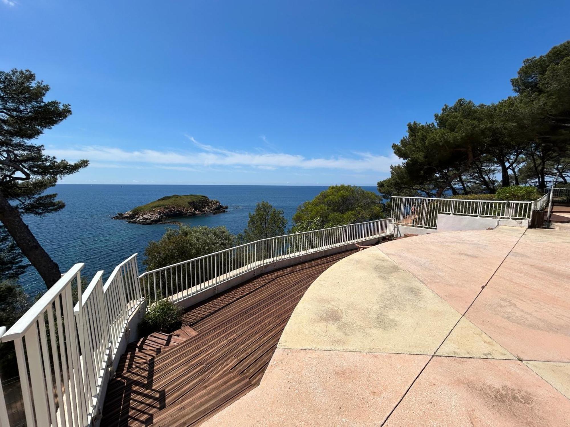 Horizon Bleu Bandol : Appartement Pieds Dans L'Eau Luaran gambar